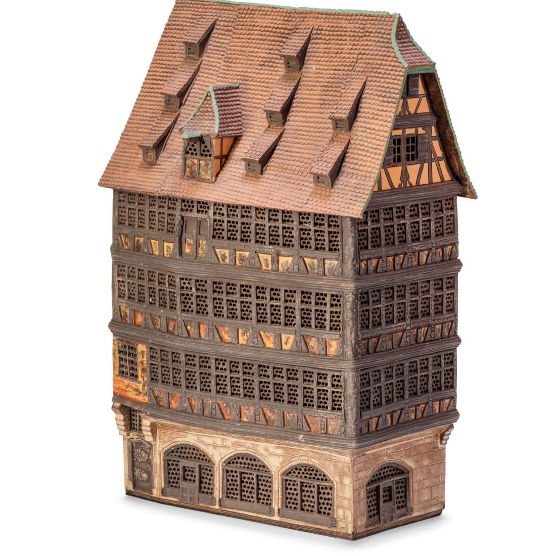 Ceramic miniature of the Kammerzell House in Alsace ALS 184