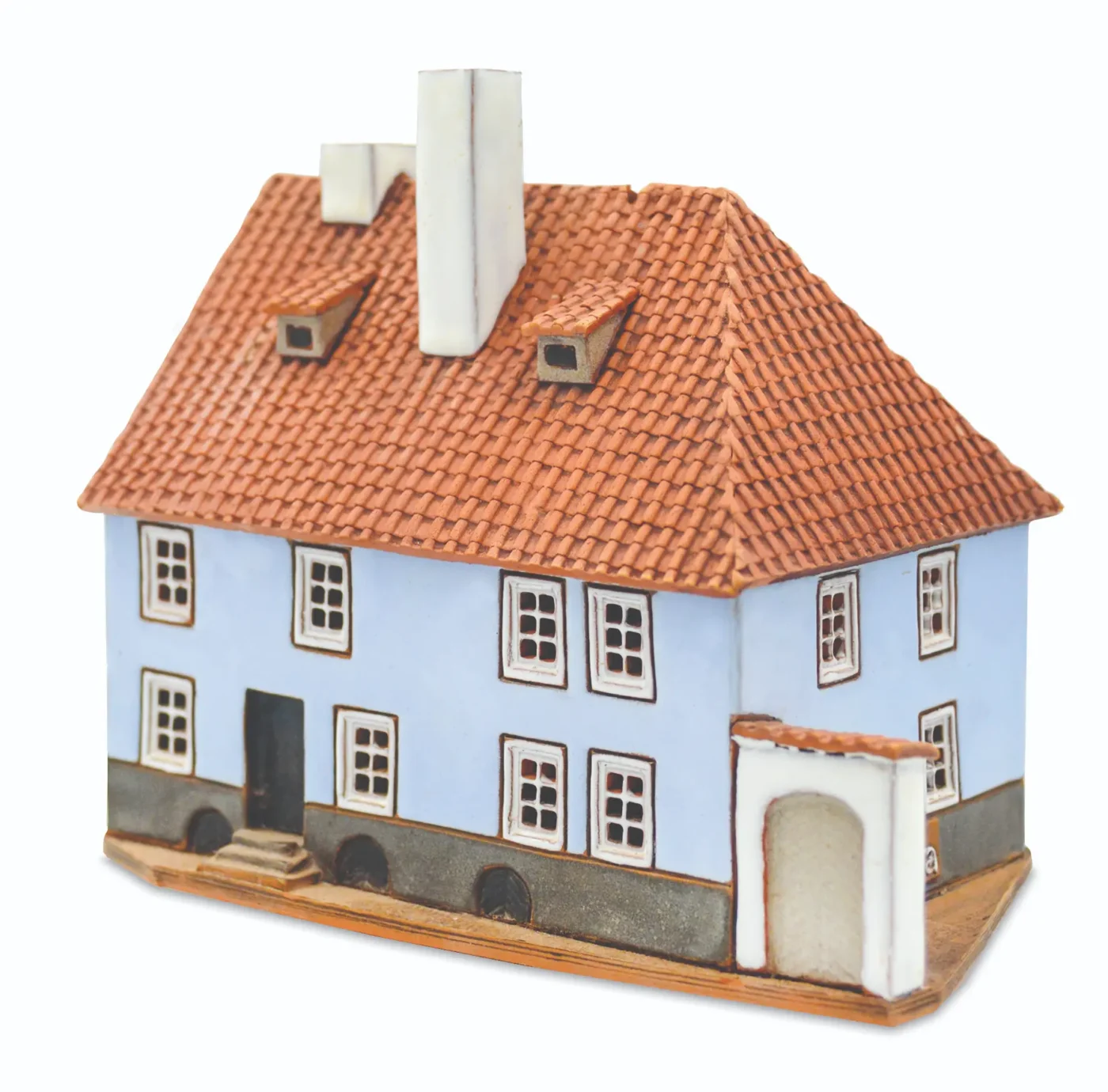 Ceramic miniature of the house in Narva VN 04